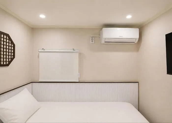 Hanok Maru 2* Seoul