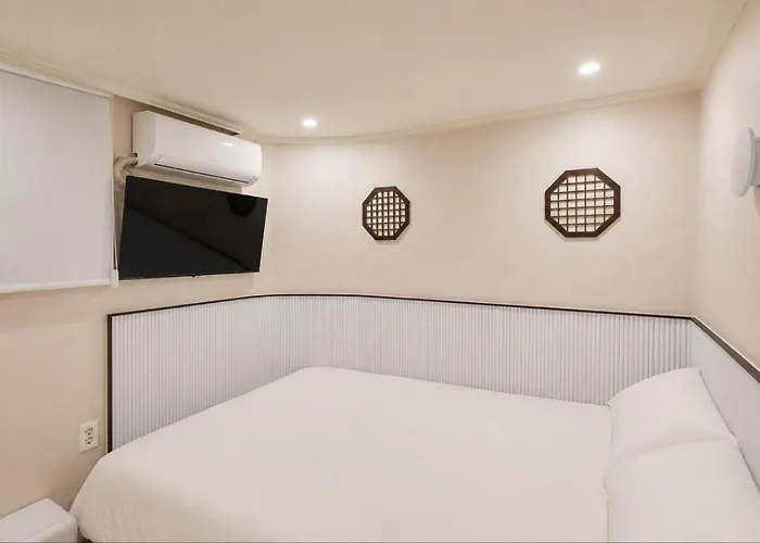 Hotel Hanok Maru