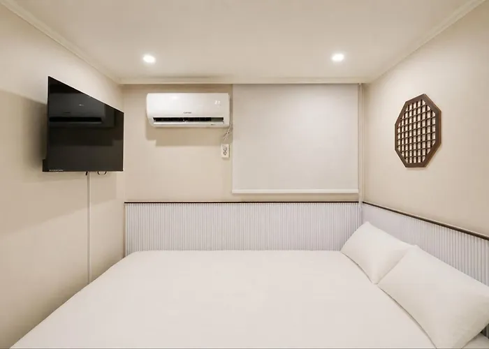 Hanok Maru