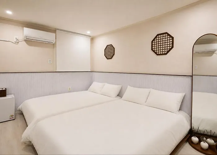 Hotel Hanok Maru
